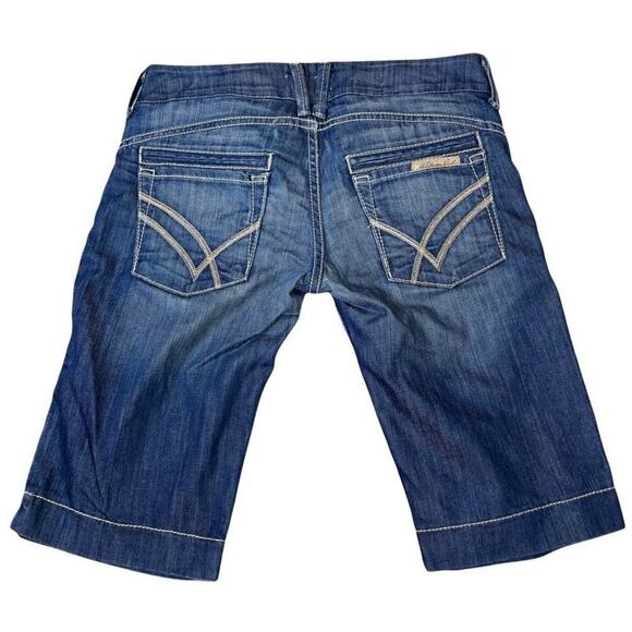 William Rast Lisa Long Short Women's Capri - chino- Knee length shorts 25" - Picture 2 of 9